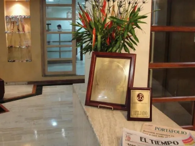 Hotel San Francisco De Asis Богота